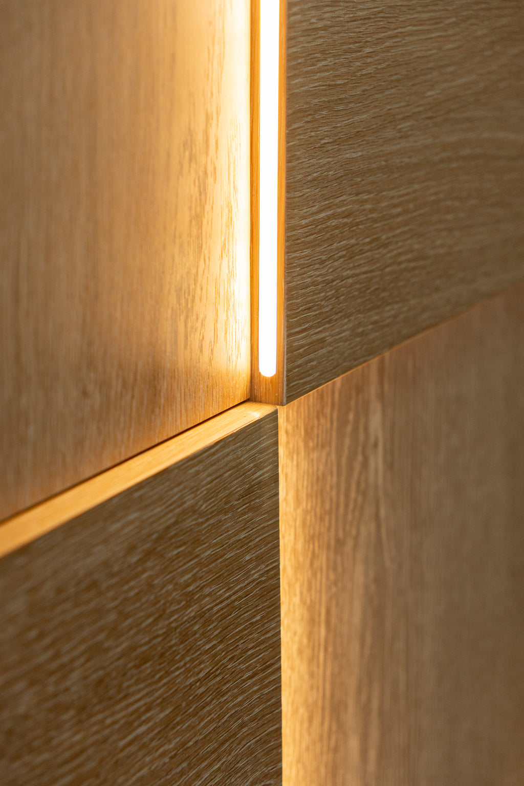 3D Оак wood Wall Panels with Backlight Set -16pcs