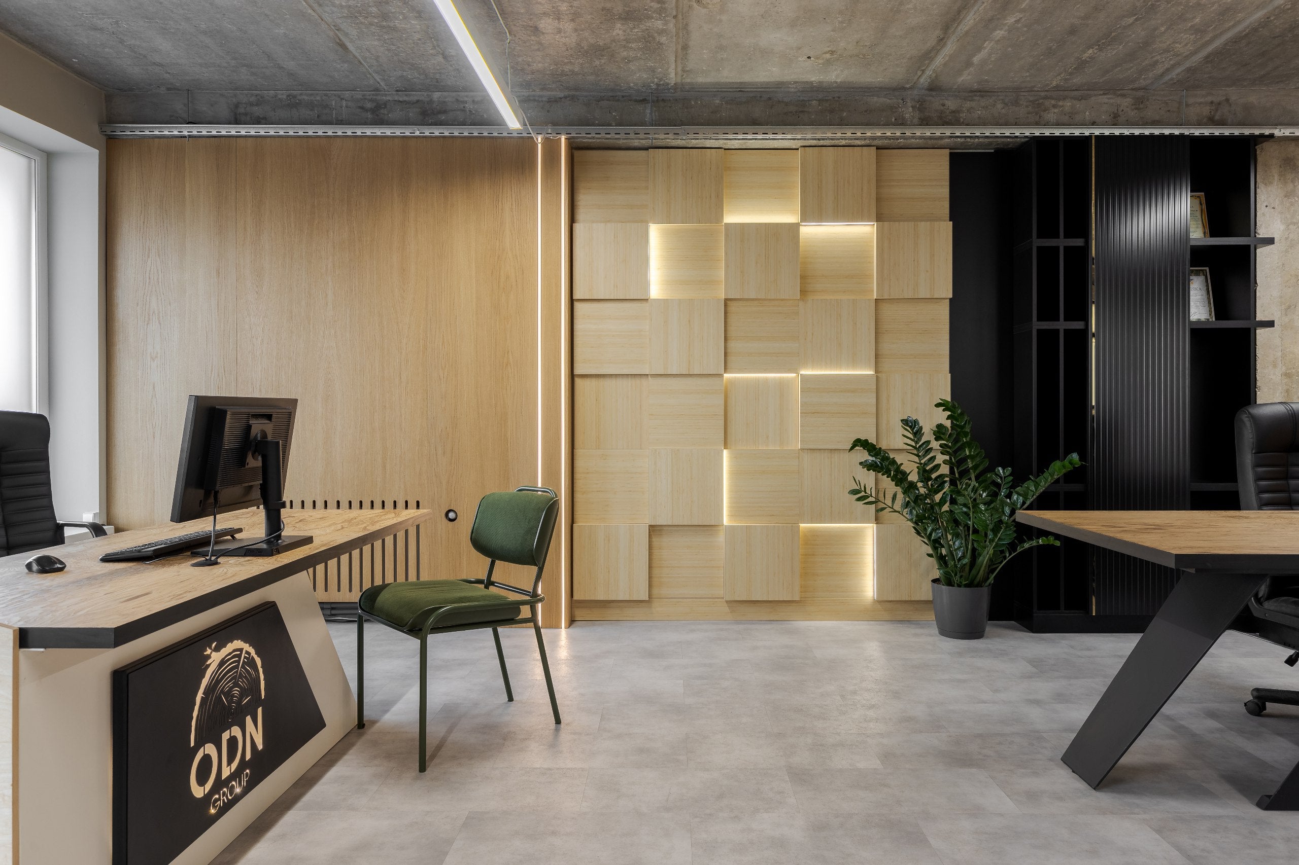 Oak panel with Backlighting -1pc