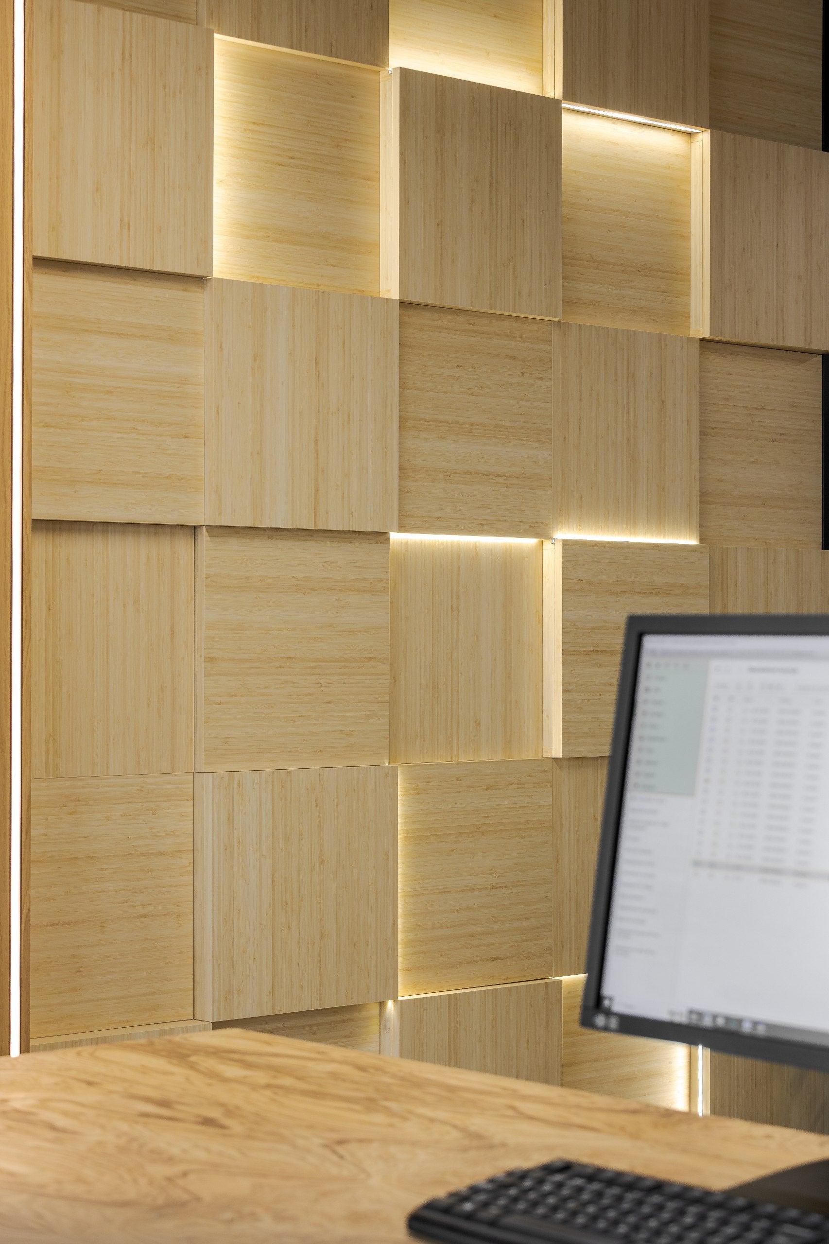 Oak panel with Backlighting -1pc